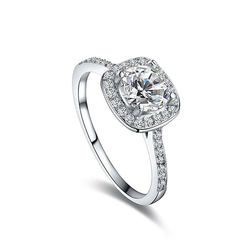 Fine Fashion Ring