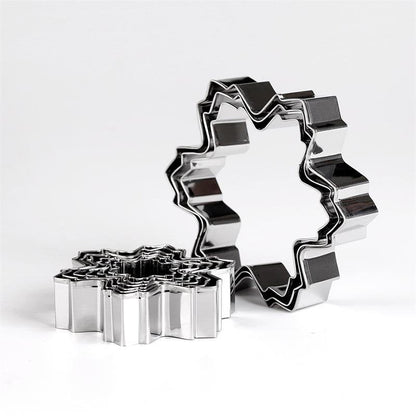 The Best Christmas Cookie Cutter - Snowflake and Christmas Tree - 9 Pcs Set