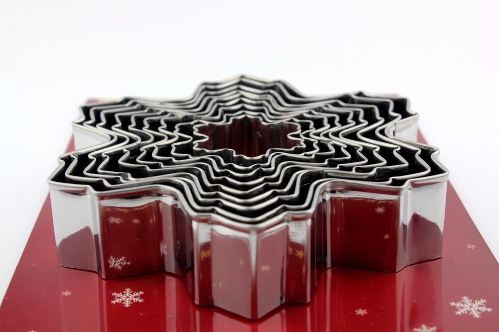 The Best Christmas Cookie Cutter (Snowflake and Christmas Tree) - 9 Pcs Set - Special